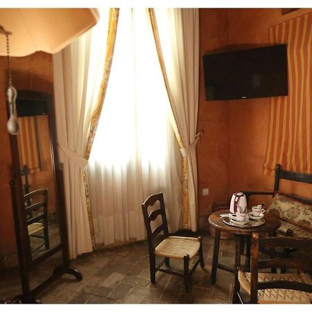 La Casona De Calderon Gastronomic & Boutique Hotel オスナ エクステリア 写真