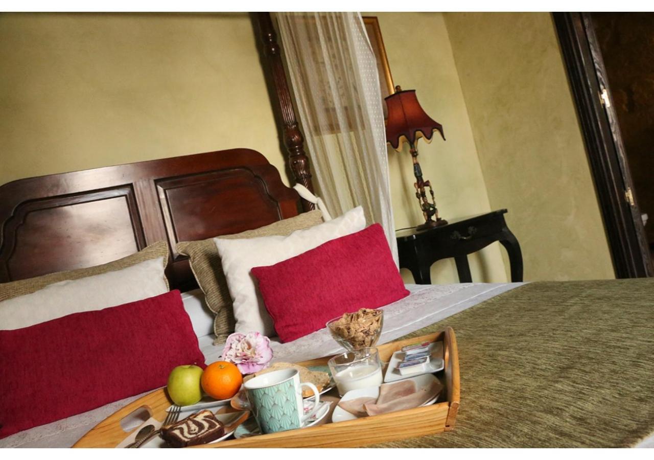 La Casona De Calderon Gastronomic & Boutique Hotel オスナ エクステリア 写真